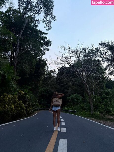 Dasha Grivina ヌードモデル 画像