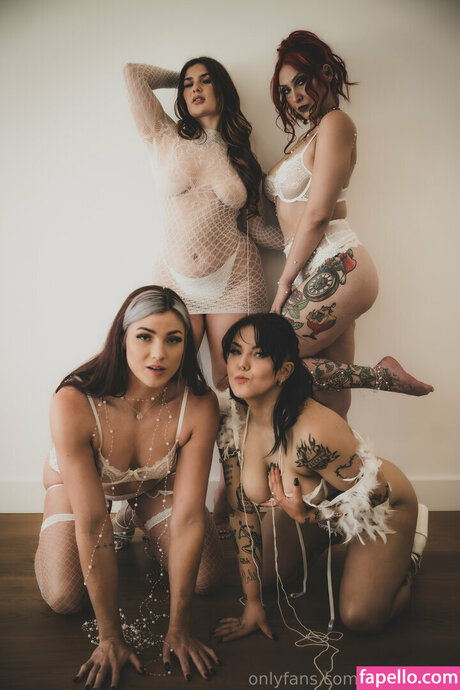 Lena Kross ホットなモデル 画像