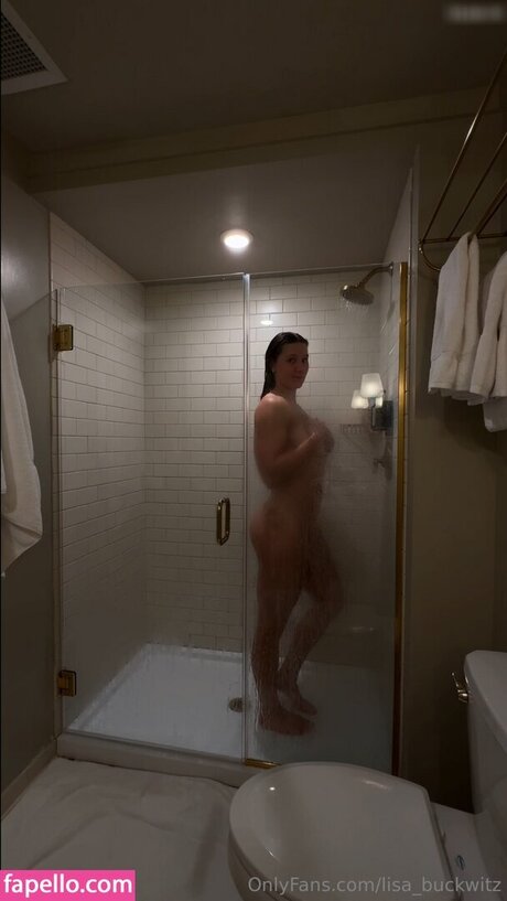 Lisa Buckwitz ヌードのポルノスター 写真