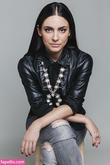 Ana Contreras 裸の女優 写真