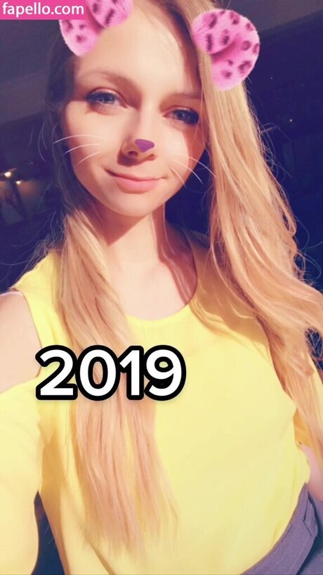 SmileyDani158 スター ヌード アーカイブ