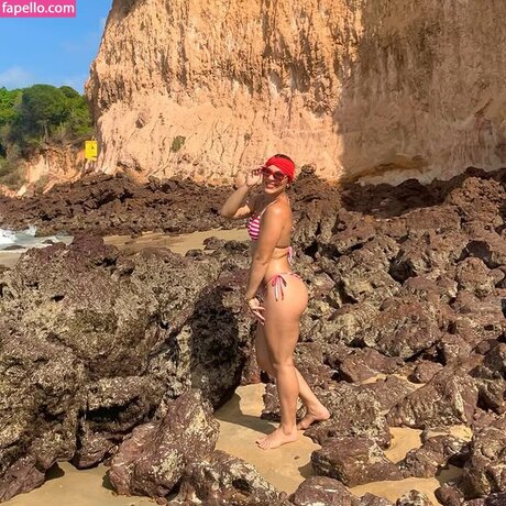 Bethe Correia ヌードスター 画像