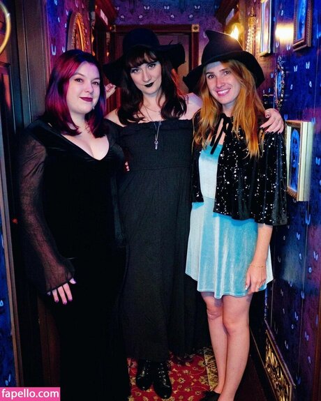 巨尻オンリーファン ホット裸 写真