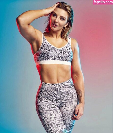 Christina Hammer ポルノモデル 写真