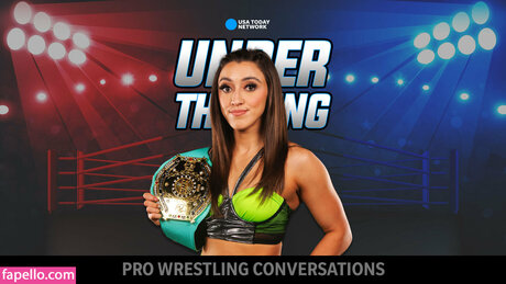 金髪の顔射オンリーファンズ 無料セクシー 写真