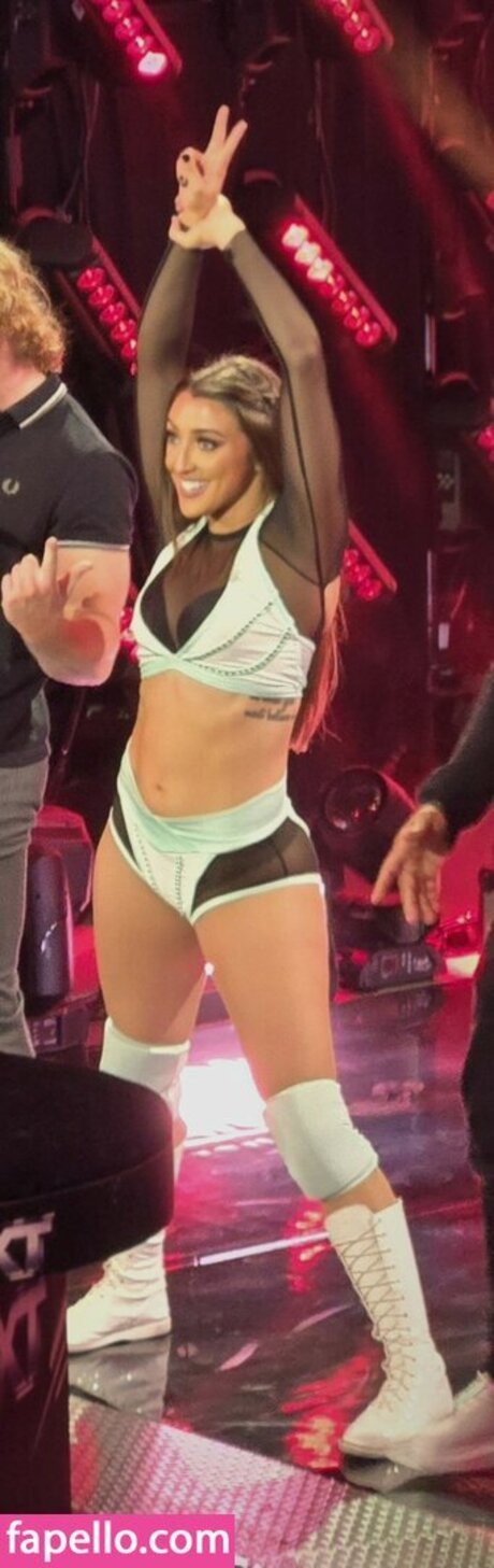 Wren Sinclair 独占スター アーカイブ