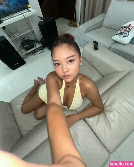 Jutirina Jutrinina_ xxxモデル 写真