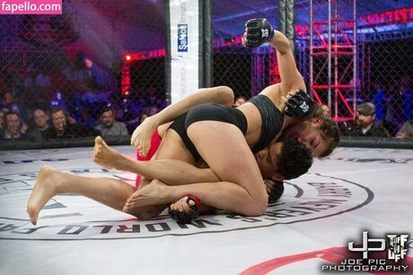 Tracy Cortez HDモデル 写真