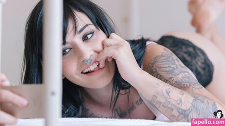 デカ尻ティーンオンリーファンズ えろ 写真