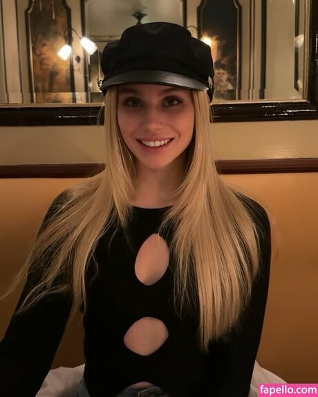 Colette Cherry ポルノスター 素敵 写真