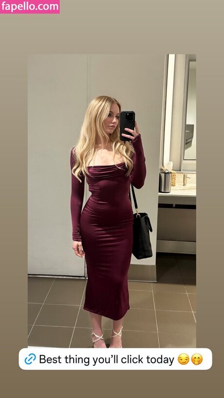 アマチュアブロンドオンリーファンズ 美しい 写真