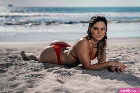 AEW Taynara Guevara モデル 写真