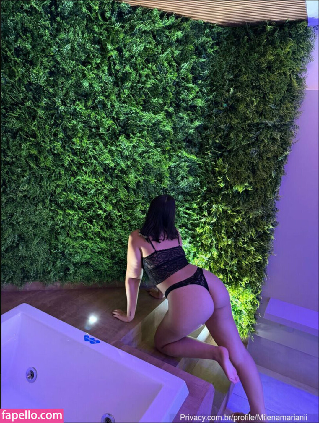 Milena Mariani セクシーモデル 写真