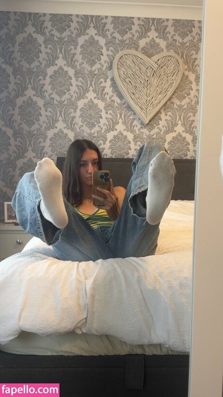 Elisha Walbyoff ポルノスター 裸 ギャラリー