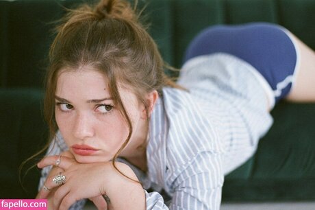 Katie Douglas ホットスター アーカイブ