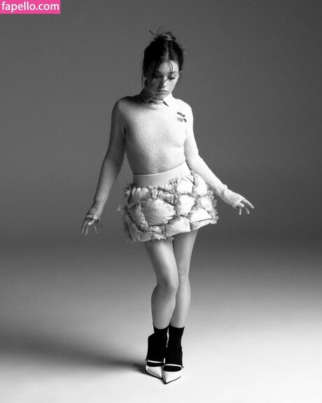 Katie Douglas ポルノスター ホット アーカイブ