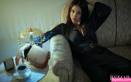 巨乳カップルオンリーファンズ HD 画像