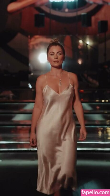 Ludwika Paleta 独占モデル 写真