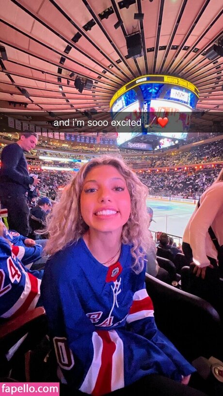 金髪の顔射オンリーファンズ 無料エロ ギャラリー