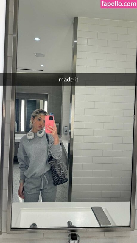 大きなお尻の黒人オンリーファンズ ヌード 画像