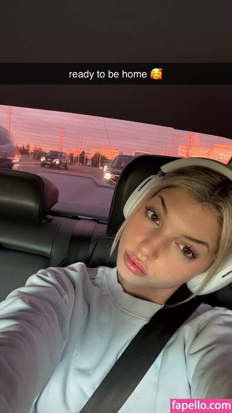 中出し 主観 オンリーファンズ エロチック 写真