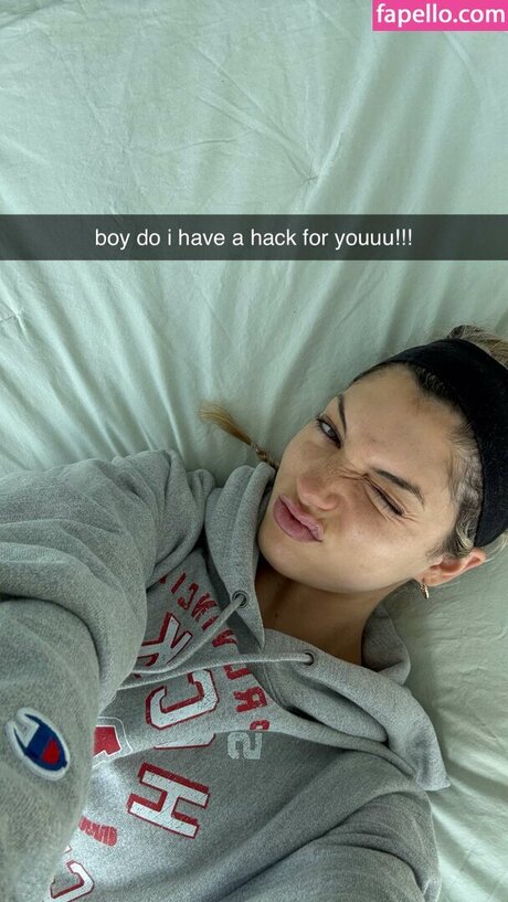 コスプレ フェムボーイ オンリーファンズ ホットヌード 画像