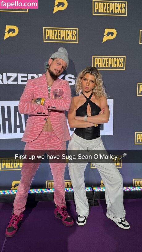 スムーズなオンリーファンズ ポルノ ギャラリー