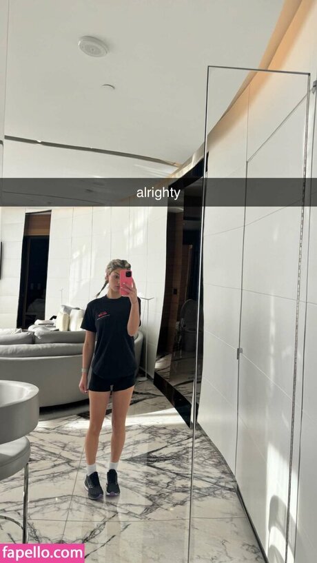 成熟したラテン系オンリーファンズ 可愛い 写真