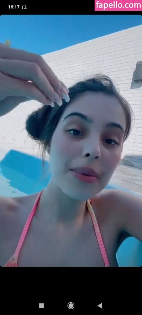 Larissa Costa アートモデル 写真