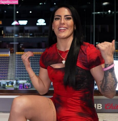 フィットネスアナルオンリーファンズ トップ 写真