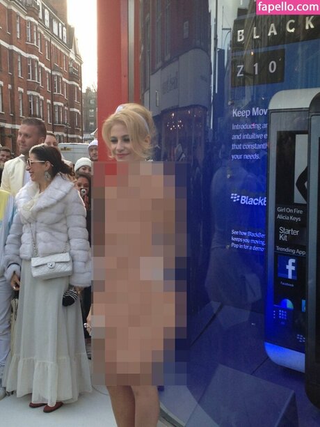 セクシーなブルネットのオンリーファンズ ホット裸 アーカイブ