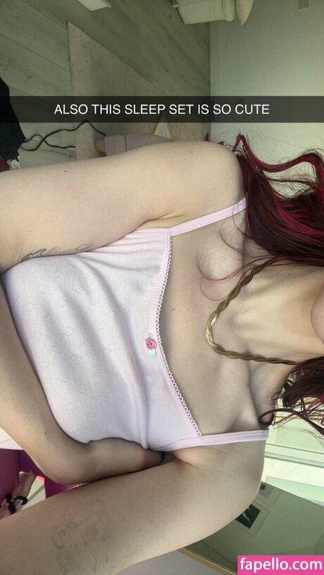 Jessie Paege ポルノモデル 写真