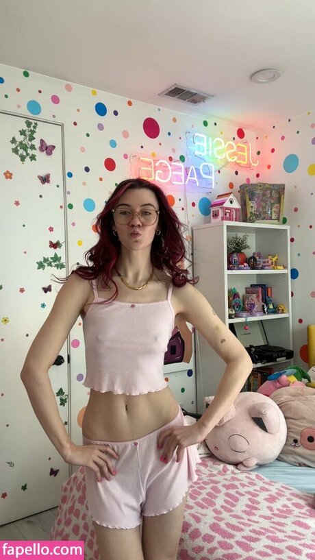 Jessie Paege 限定モデル 写真