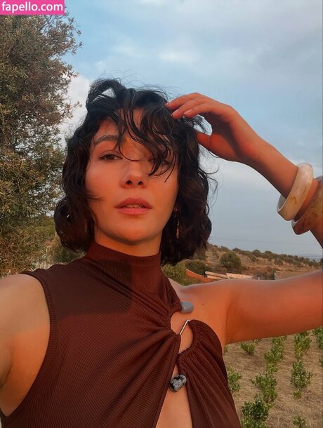 Ayb ke Pusat スター xxx 写真