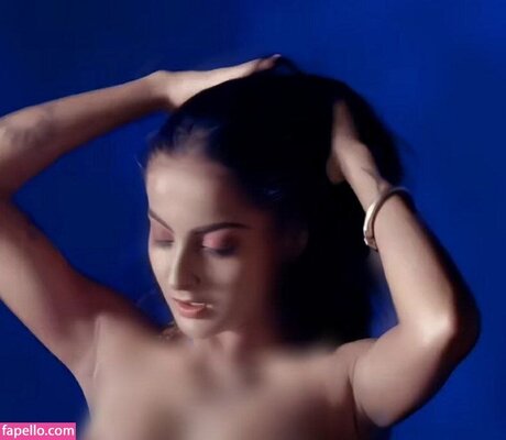 ライブラリオンリーファンズ 無料エロ 写真