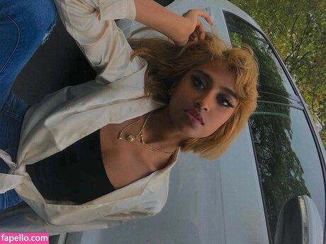 アマチュアディープスロートオンリーファンズ ポルノ 画像