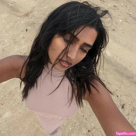 アマチュアブロンドオンリーファンズ ヌード 写真