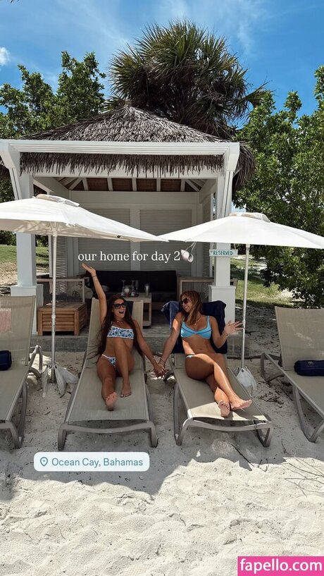 大学のアジア人オンリーファンズ 可愛い 写真