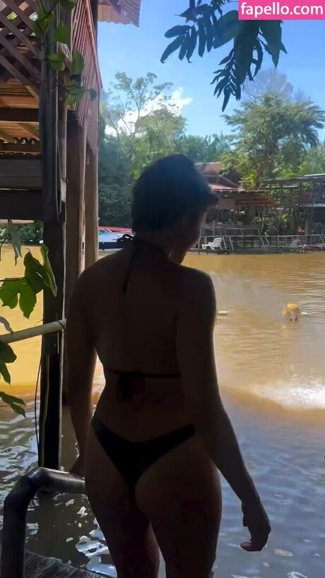 Carolina Oliveira トップスター 写真