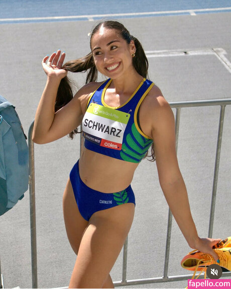 Sarah Schwarz 無料スター 写真