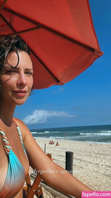 Camila Rodrigues スター 写真