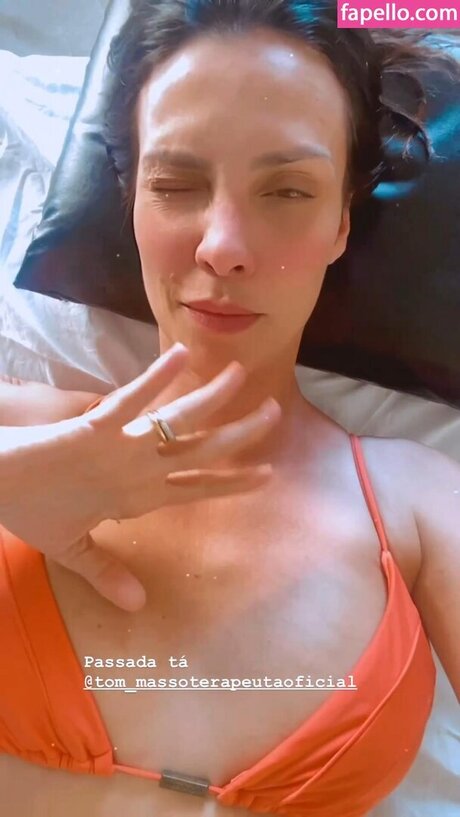 Camila Rodrigues 無料モデル ギャラリー