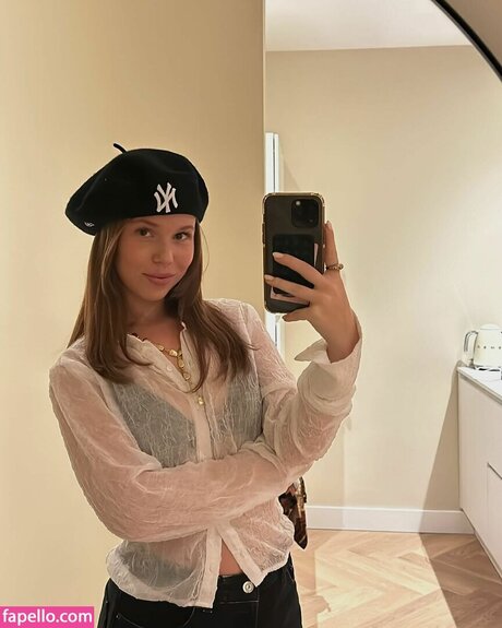 Rhode Kok アートポルノスター 写真