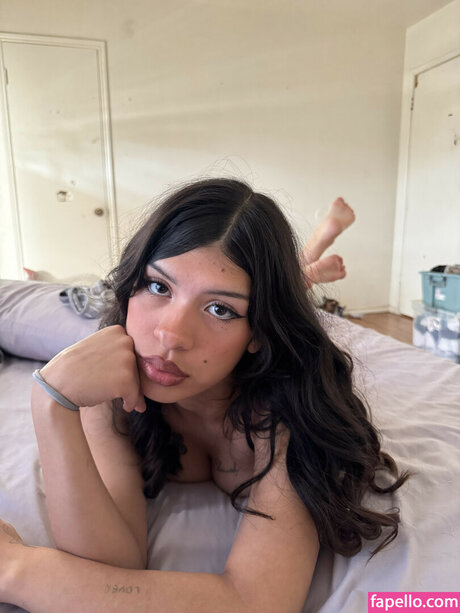 パンストオンリーファンズ 美しい裸 写真