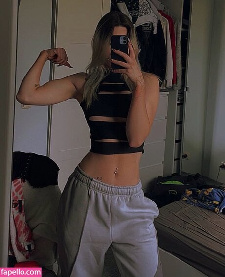 sky stn_ ヌードスター ギャラリー