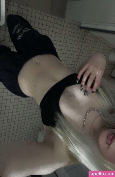 sky stn_ ポルノ女優 写真