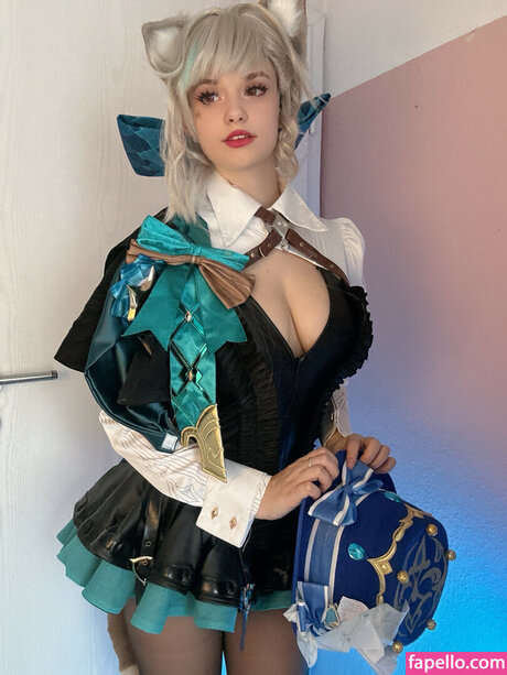 Avygenki ポルノスター 美しい 画像