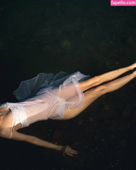 Dear mathilda 写真集