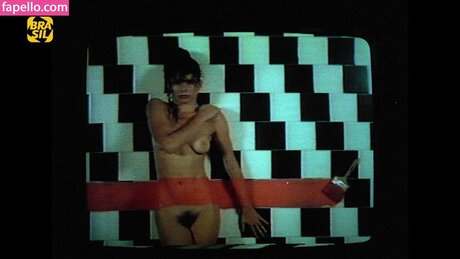 D bora Bloch ヌードモデル ギャラリー