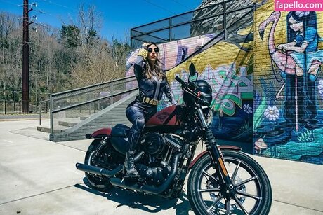 littlefitdevil アートモデル 写真